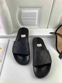 Picture of LV Slippers _SKU593984184732010